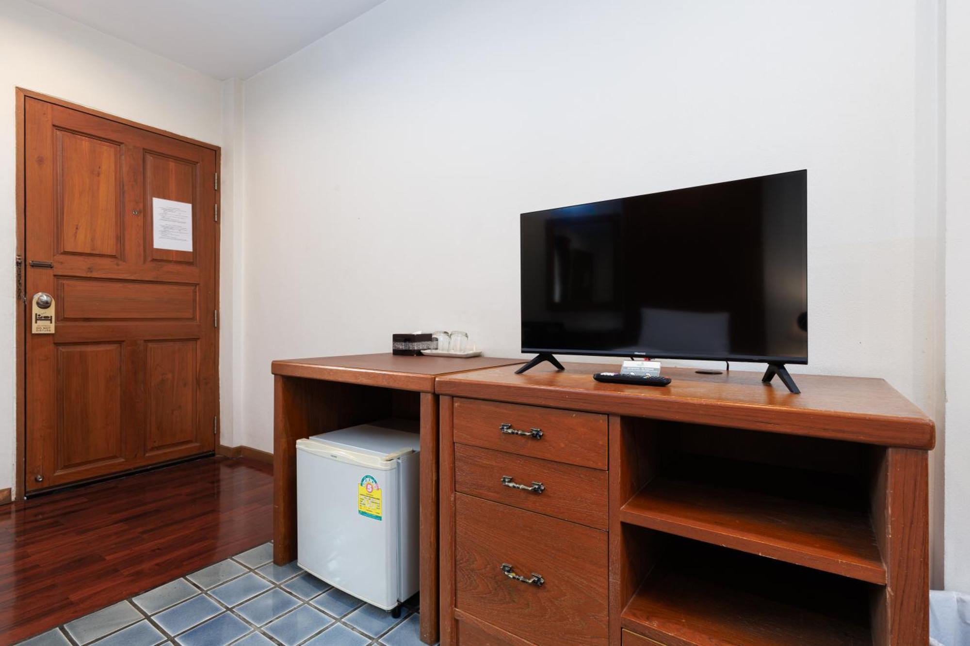 Charlie House Pin Klao Hotel Bangkok Room photo