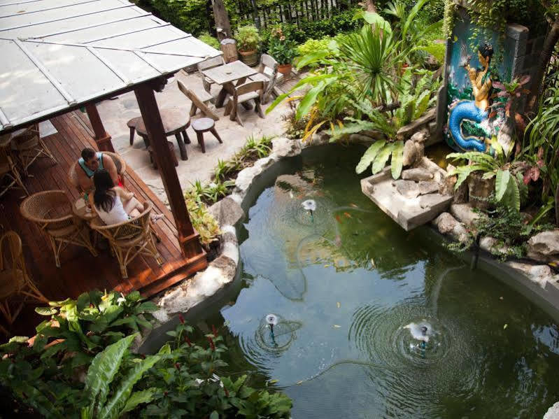 Charlie House Pin Klao Hotel Bangkok Exterior photo
